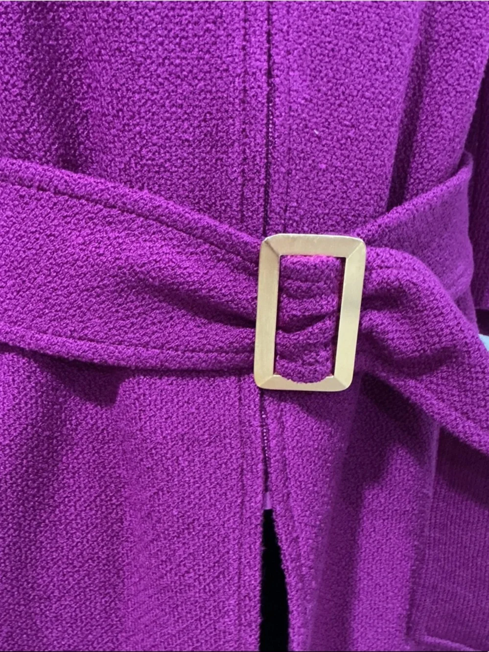 St. John Collection Fushia duster jacket. Size 6 - Picture 4 of 10